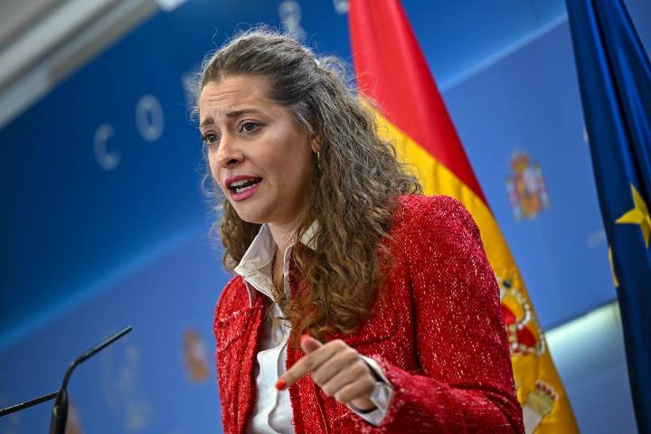 Génova avala la decisión del PP de Madrid de informar a las mujeres de un supuesto síndrome posaborto