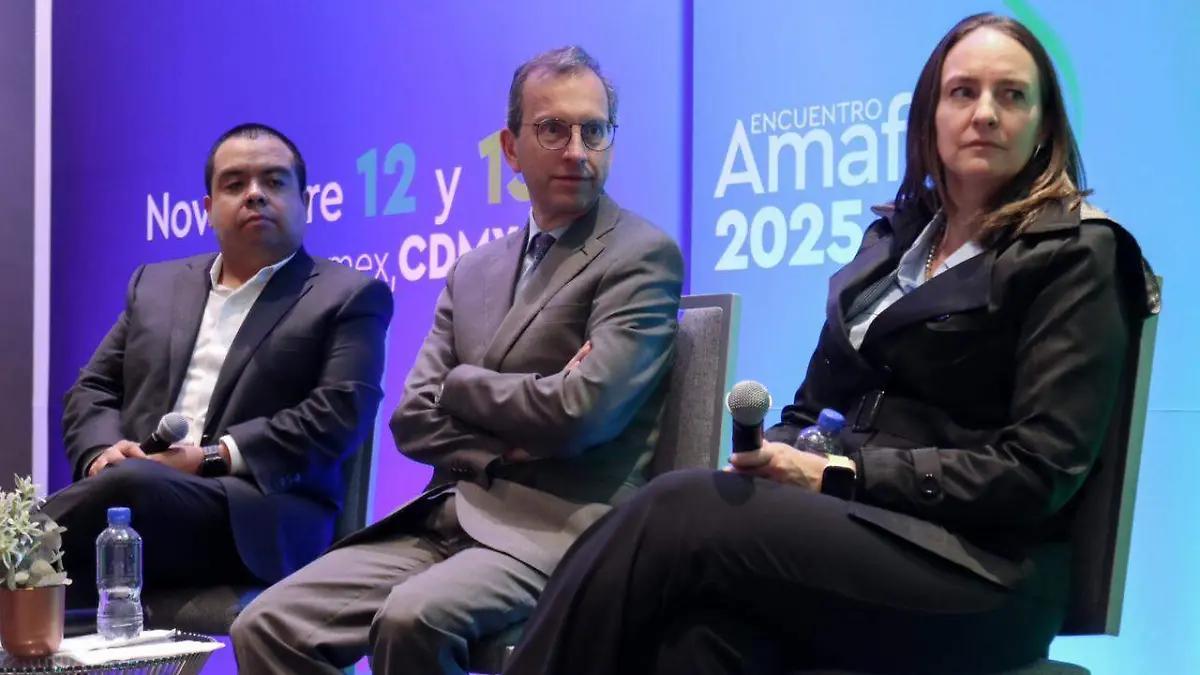 Alza en retiros no preocupa y no necesariamente indica desempleo: Amafore