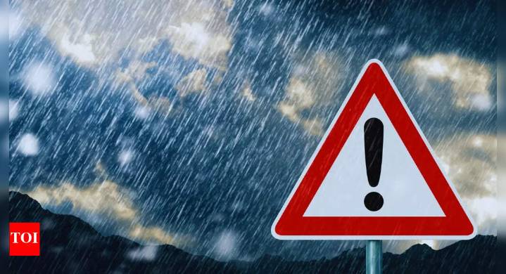 IMD forecasts intense rainfall in coastal Tamil Nadu, Kerala, and Karnataka till October 23