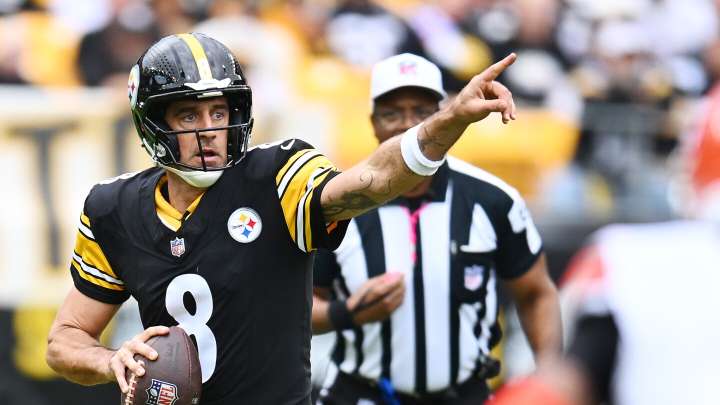 Steelers lead Browns 9-3 at halftime