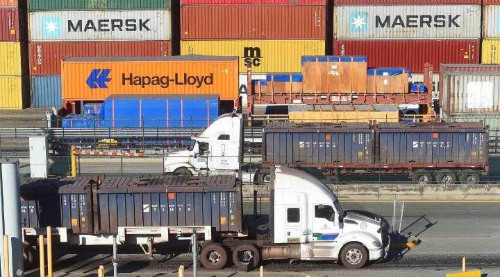 Huachicol fiscal era controlado por 30 agentes aduanales: ANAM