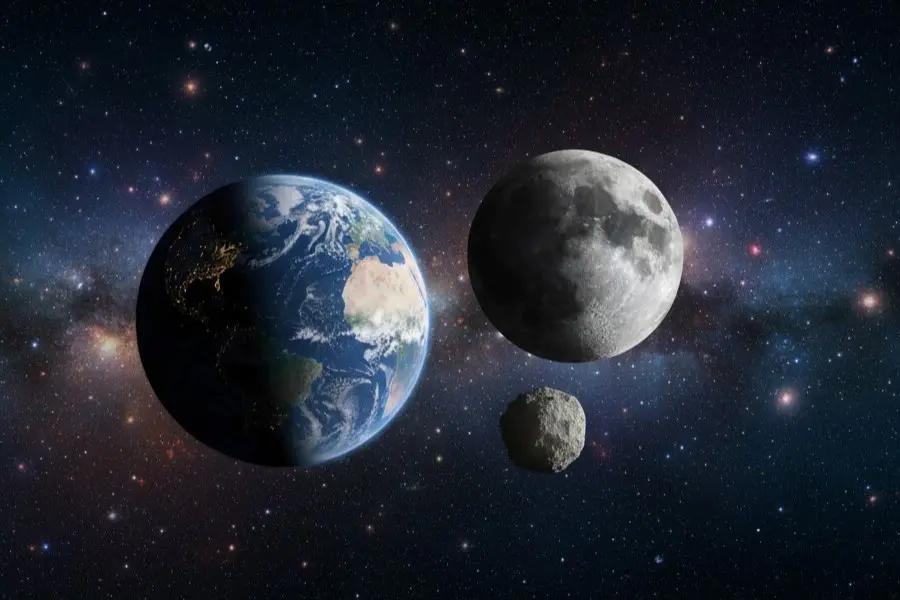 ¿Una segunda luna orbita la tierra?, esto sabemos