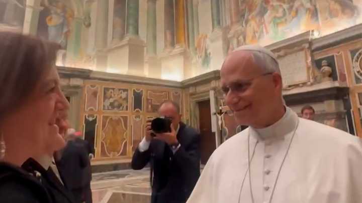 La presidenta de la UCAM, María Dolores García, se reúne por primera vez con el Papa León XIV en el Vaticano