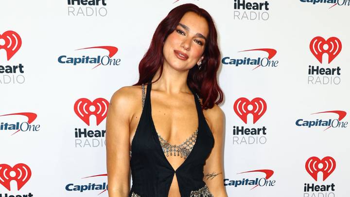 Dua Lipa brings 'personal hero' Gwen Stefani on stage for Don't Speak duet