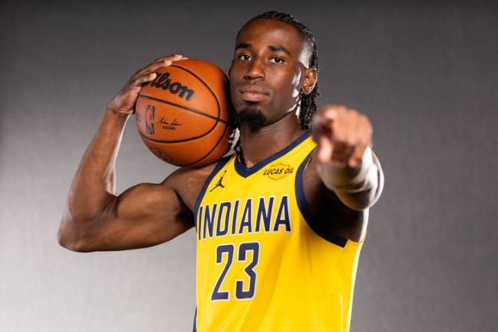 Pacers F Aaron Nesmith signs multi