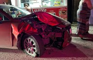 Conductor huye a pie tras chocar auto estacionado y acaba detenido en Piedras Negras