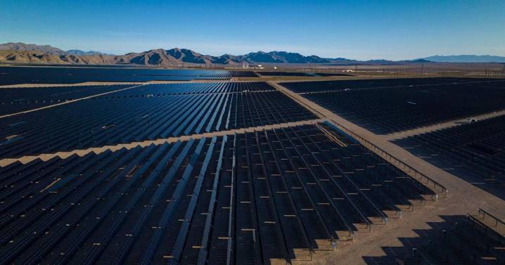 Trump administration quietly canceled the nation’s largest solar project