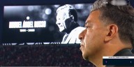 El conmovedor homenaje a Miguel Russo en el Monumental: el respetuoso aplauso durante el minuto de silencio de los hinchas de River