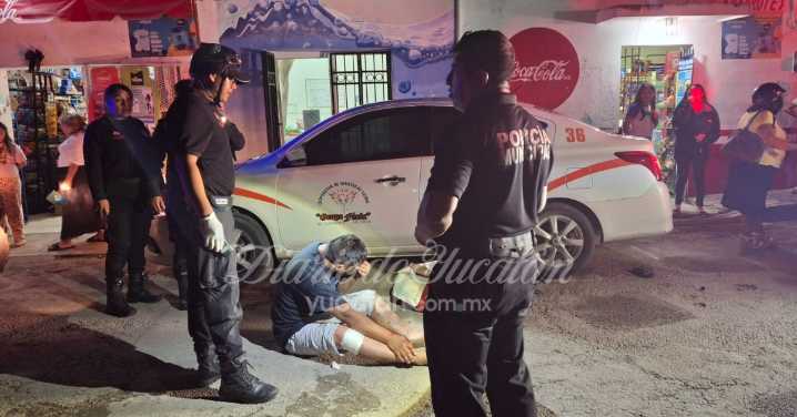 Colisión entre motocicleta y taxi deja un herido en calles de Tizimín
