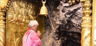 LG Sinha Pays Obeisance at Shri Mata Vaishno Devi ji Shrine today 