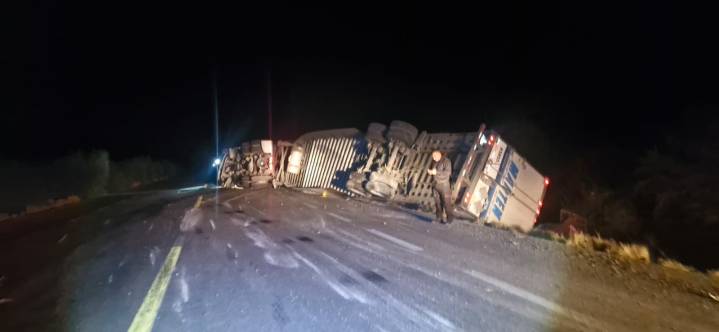 Alerta: Circulación parcialmente suspendida en la Carretera Tula a San Luis Potosí