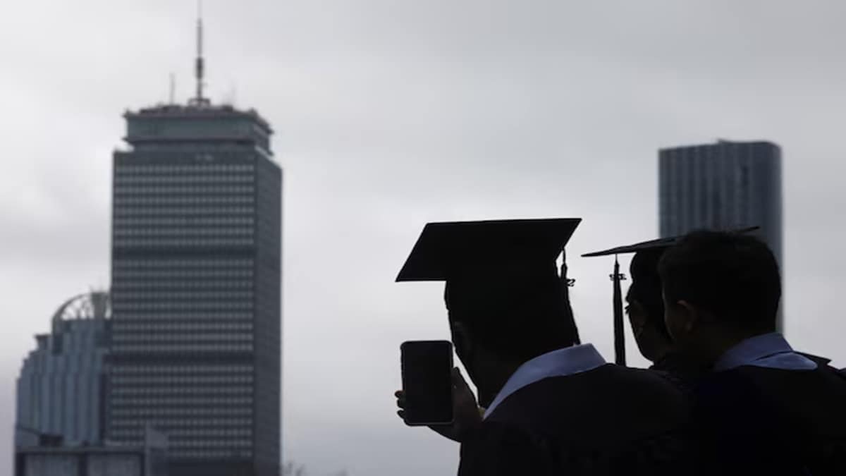 OPT program for foreign students faces risk of termination
