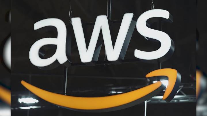 AWS Outage Hits Global and Local Services, Recovery Underway