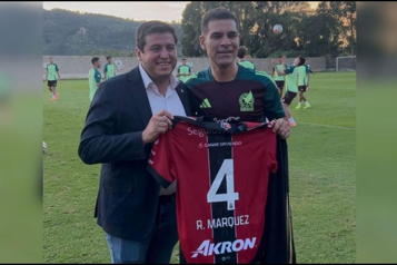 Elogia Rafael Márquez la Academia AGA