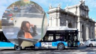 Una señora detiene el tráfico después de que un autobús de la EMT no la dejara subir en mitad de la ruta