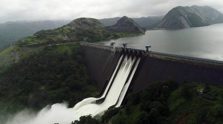 Water discharge from dams reduce