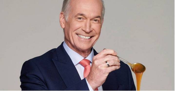 Dr Hilary Jones recommends cupboard essential to help ease Covid 'razor blade' throat
