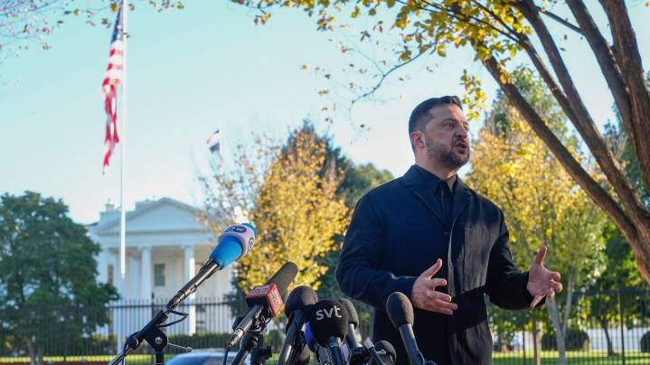 Trump says he's doubtful Ukraine can win the war with Russia as he prepares for Putin meeting