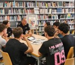 Alicante celebra el “Día de las Bibliotecas” con una biblioteca “viviente”