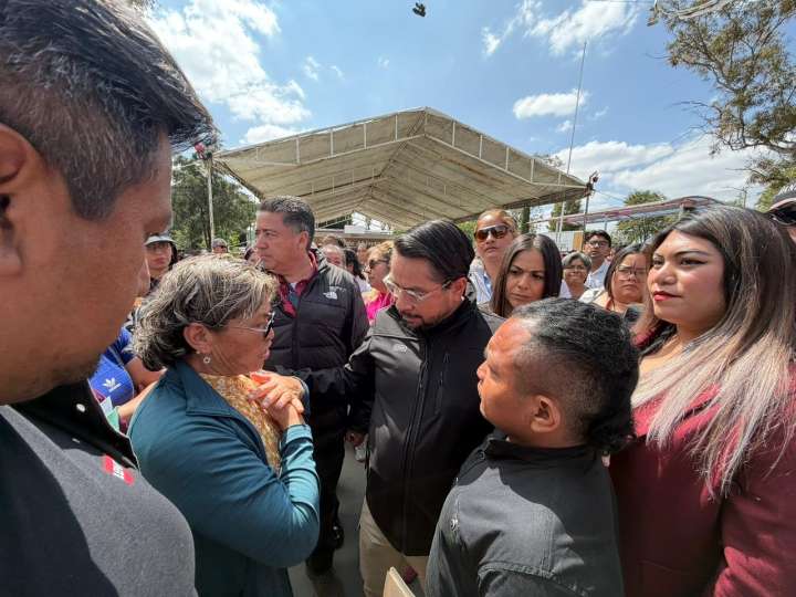 DANIEL SERRANO ESCUCHA Y ATIENDE PETICIONES CIUDADANAS EN CABILDO ABIERTO