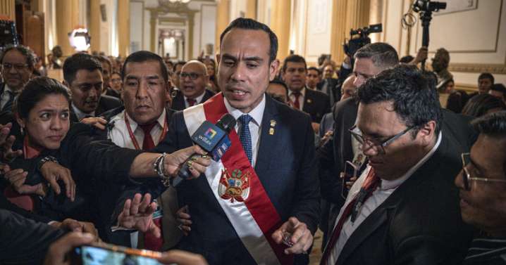 Perú suma su séptimo presidente desde 2016 tras la abrupta destitución de Dina Boluarte