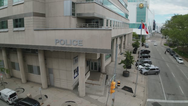 Windsor child luring case involved ‘sexually explicit’ chats with 10