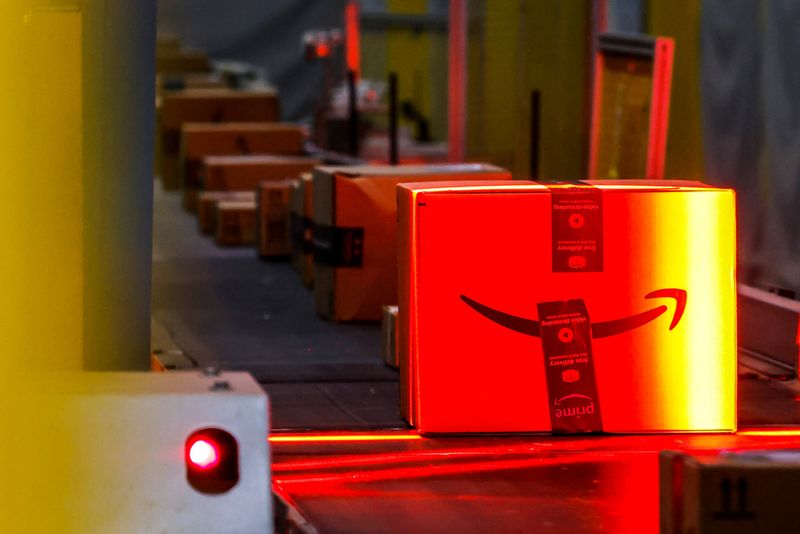 Exclusive-Amazon targets as many as 30,000 corporate job cuts, sources say