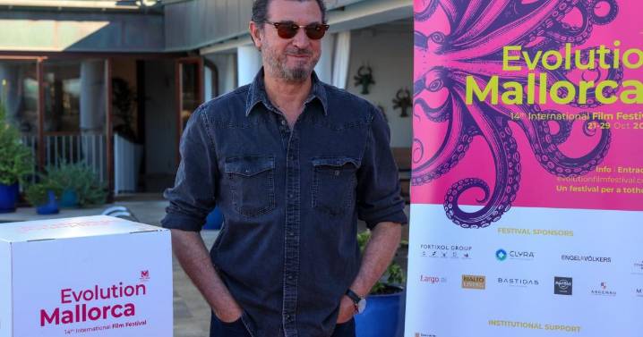 Julio Medem: «Vivo con el miedo de ver una película mía y que no me guste»