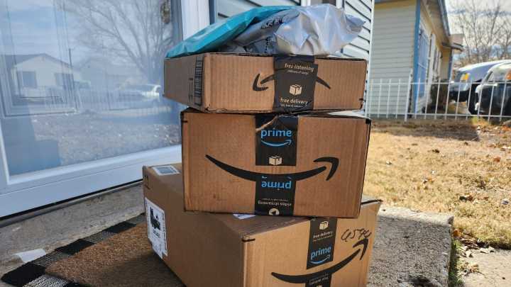 Amazon offering doorstep returns with USPS. What we know.