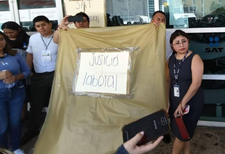 Trabajadores del SAT en Cancún se unen a paro nacional