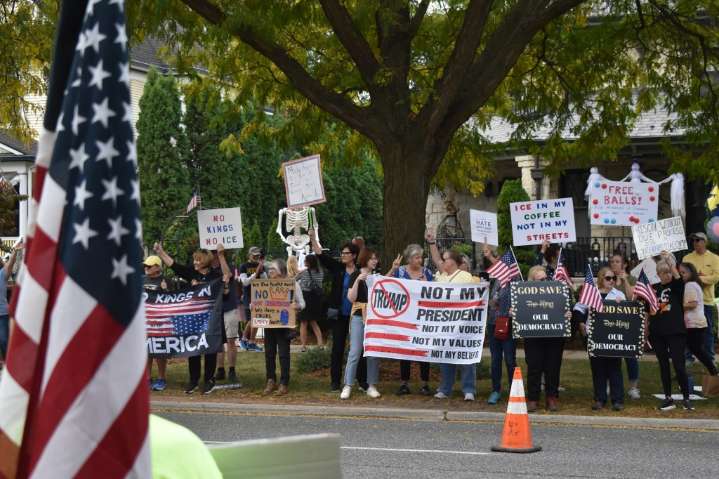 'No Kings' in La Grange protest draws 'great turnout' of thousands