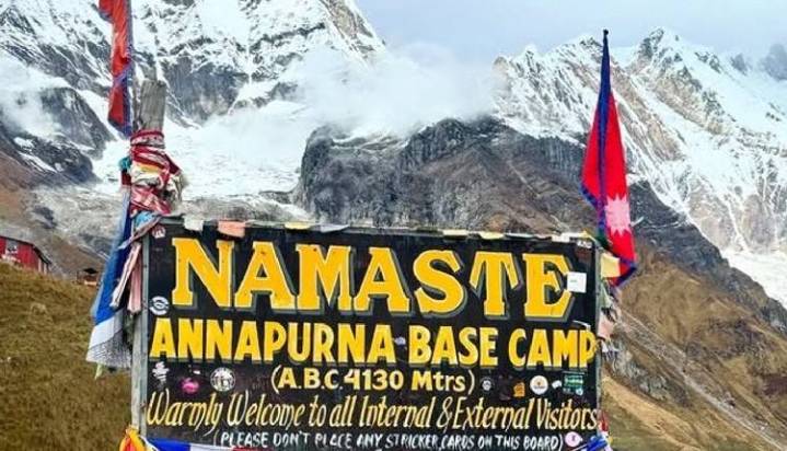 Nepal Halts Treks To Annapurna Base Camp As Snowfall Poses Risk