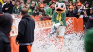 Oregon football vs. Wisconsin predictions, picks, odds for Week 9