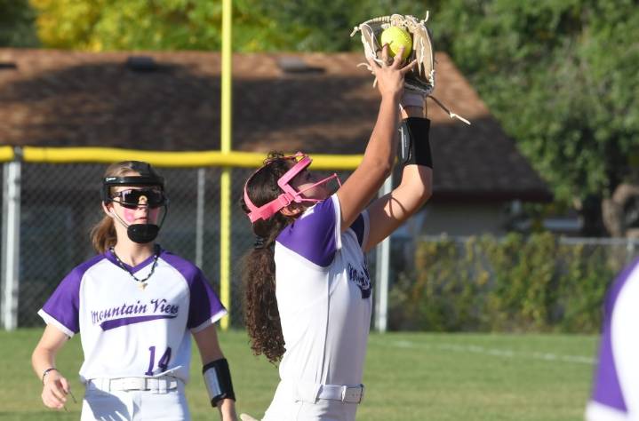 Thompson Valley, Mountain View softball teams end season with optimism