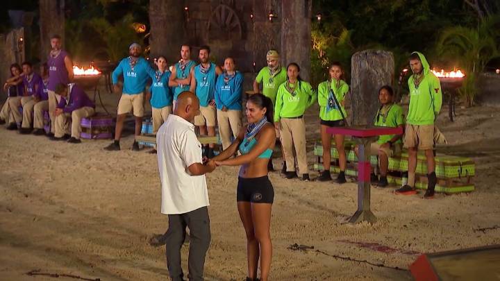 La Isla: eliminan a Fernanda tras perder reto – Telemundo Area de la Bahía 48