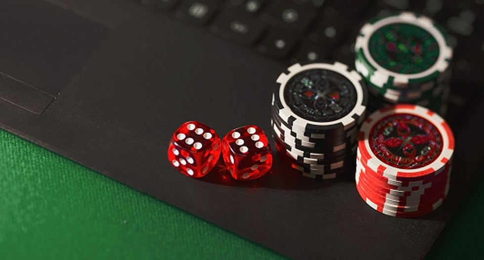 Bloquean apuestas online en Chile por “mandato legal”, ¿qué pasará con Betsson, Coolbet y otras?