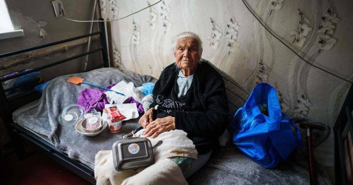 Between flight and shelter: Photos of Ukraine’s displaced