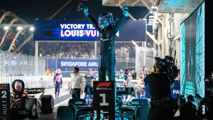 Russell gana en Singapur y McLaren revalida el título de constructores