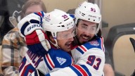 Rangers rout Pens, Fox scores pair of goals