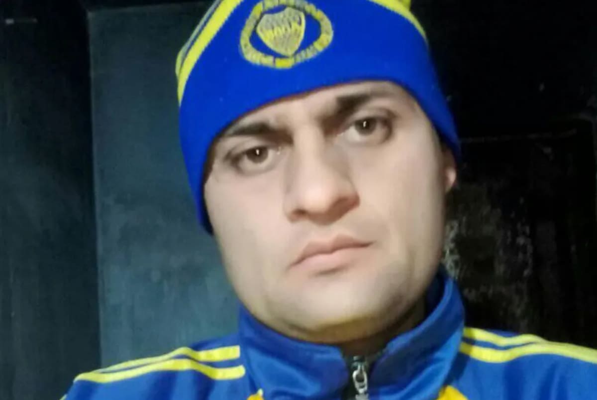 El impresionante ataque de un acusado a un fiscal en pleno juicio