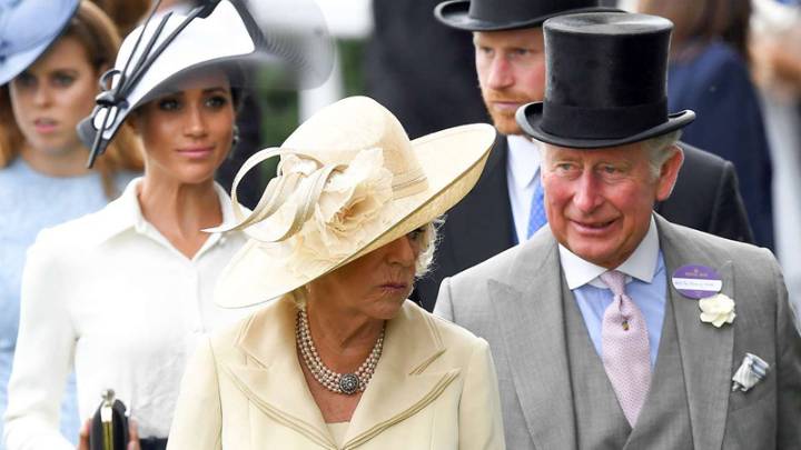 King Charles Pleads With Camilla And Meghan Markle To End Family Rift