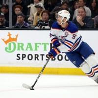McDavid signs two-year Oilers deal on eve of NHL season