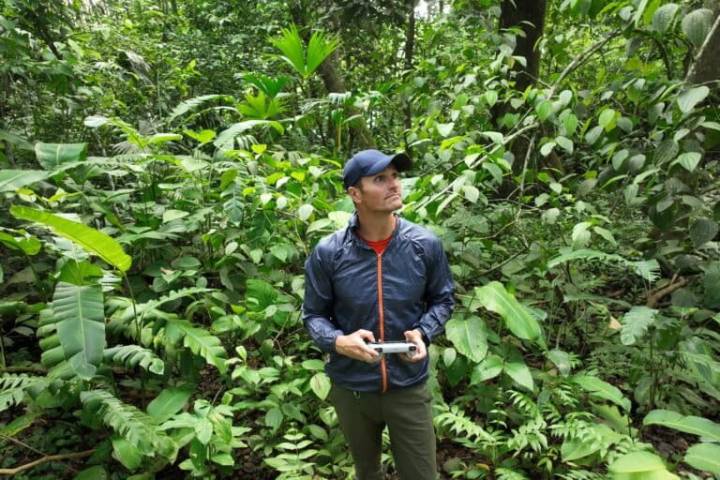 Mongabay founder Rhett Butler wins the Henry Shaw Award