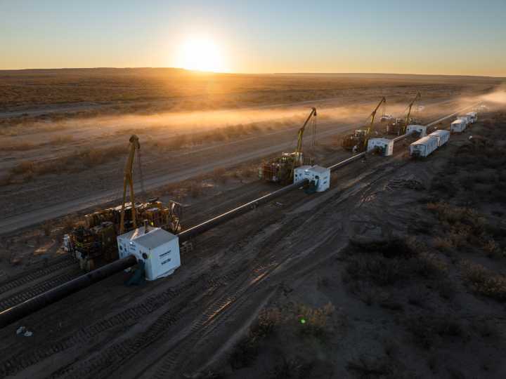Dólares por las orejas: Rocca y Mindlin avanzan en la obra de exportación más grande del país