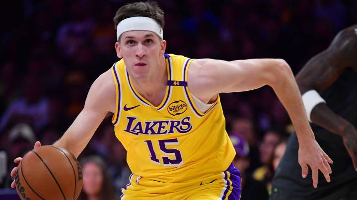 Lakers’ Austin Reaves joins NBA greats with latest feat to open season