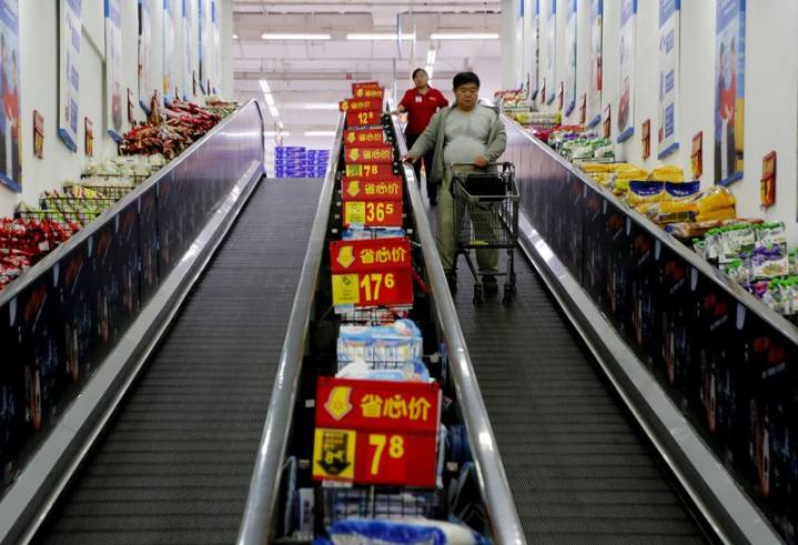 China's annual consumer, producer prices remain negative in September