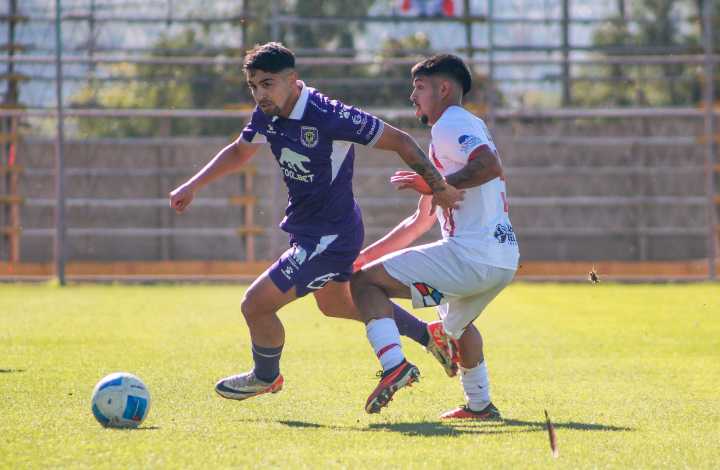 La otra pelea en Primera B: lilas contra el acecho canario
