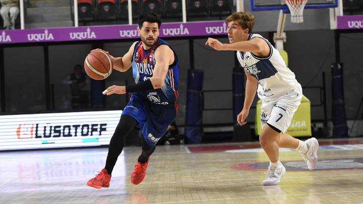 En un cierre ajustado, Quimsa volvió al triunfo ante Independiente de Oliva en el Ciudad