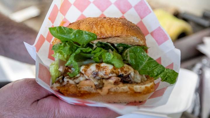 Avoid eating food at unpermitted food vendors, health officials warn