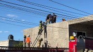 Obrero sufre descarga eléctrica en vivienda de la colonia El Porvenir; presenta lesiones graves